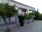 Satılır 10 otaqlı 400 m2 həyət evi Şüvəlan