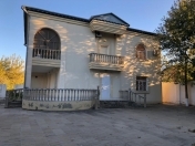 Satılır 7 otaqlı 400 m2 villa Novxanı
