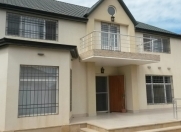 İcarəyə verilir 5 otaqlı 150 m2 bağ evi Buzovna
