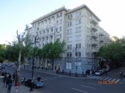 İcarəyə verilir 2 otaqlı 80 m2 köhnə tikili Səbail r.