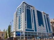 Satılır 2 otaqlı 111.5 m2 ofis Babək Plaza