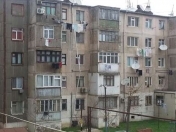 İcarəyə verilir 2 otaqlı 50 m2 köhnə tikili Dövlət Statistika Komitəsi