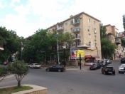 Satılır 3 otaqlı 75 m2 köhnə tikili Bayıl