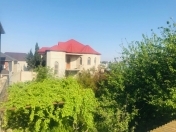 Satılır 6 otaqlı 300 m2 həyət evi Əhmədli