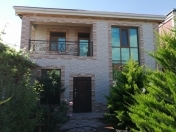 Satılır 4 otaqlı 190 m2 villa Dədə Qorqud