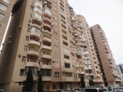 İcarəyə verilir 3 otaqlı 150 m2 yeni tikili Gənclik m.