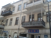 İcarəyə verilir 2 otaqlı 30 m2 ofis İçəri Şəhər m.