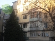 Satılır 1 otaqlı 30 m2 köhnə tikili İnşaatçılar m.