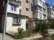Satılır 2 otaqlı 41.5 m2 köhnə tikili Qara Qarayev m.