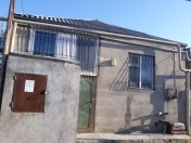Satılır 3 otaqlı 70 m2 həyət evi Binəqədi