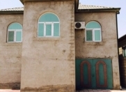 Satılır 4 otaqlı 200 m2 həyət evi Binə