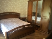 Satılır 5 otaqlı 180 m2 həyət evi Buzovna