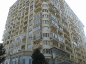 İcarəyə verilir 3 otaqlı 140 m2 yeni tikili Bakı Dövlət Universiteti