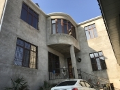 Satılır 6 otaqlı 400 m2 həyət evi Badamdar