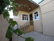 Satılır 3 otaqlı 90 m2 həyət evi Binəqədi