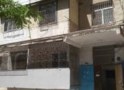 İcarəyə verilir 3 otaqlı 50 m2 köhnə tikili Neapol dairəsi