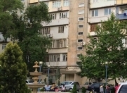 Satılır 4 otaqlı 110 m2 köhnə tikili Gənclik m.