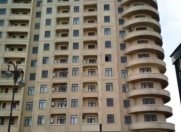 Satılır 4 otaqlı 157 m2 yeni tikili Nəsimi bazarı