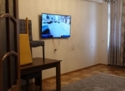 Satılır 3 otaqlı 120 m2 yeni tikili 9 mkr