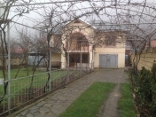 İcarəyə verilir 6 otaqlı 90 m2 bağ evi Qax