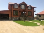 Satılır 12 otaqlı 400 m2 bağ evi Şamaxı