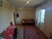 Satılır 2 otaqlı 70 m2 köhnə tikili 7 mkr