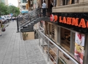 İcarəyə verilir 3 otaqlı 200 m2 obyekt Nizami m.