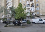 Satılır 5 otaqlı 110 m2 köhnə tikili Əhmədli m.