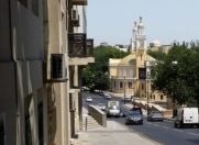 İcarəyə verilir 2 otaqlı 440 m2 obyekt Qara Qarayev m.