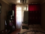 Satılır 4 otaqlı 96 m2 köhnə tikili Bakıxanov