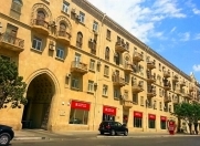 Satılır 3 otaqlı 85 m2 köhnə tikili Sahil m.