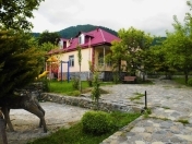 İcarəyə verilir 4 otaqlı 150 m2 həyət evi Qəbələ