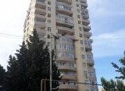 Satılır 3 otaqlı 130 m2 yeni tikili Qələbə dairəsi