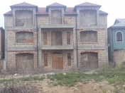 Satılır 8 otaqlı 1000 m2 həyət evi Biləcəri