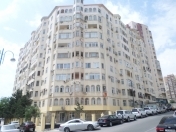 Satılır 5 otaqlı 300 m2 yeni tikili Dövlət Statistika Komitəsi