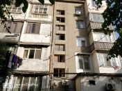 Satılır 1 otaqlı 35 m2 köhnə tikili Nəriman Nərimanov m.