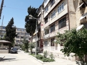 Satılır 3 otaqlı 75 m2 köhnə tikili Qaraçuxur
