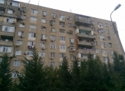 Satılır 4 otaqlı 80 m2 köhnə tikili 8 km