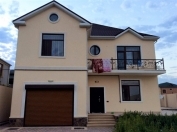 İcarəyə verilir 6 otaqlı 250 m2 bağ evi Xəzər r.