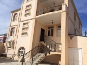 Satılır 6 otaqlı 510 m2 həyət evi Badamdar