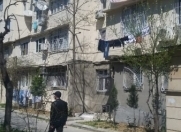 İcarəyə verilir 1 otaqlı 35 m2 köhnə tikili İnşaatçılar m.