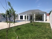 Satılır 4 otaqlı 180 m2 bağ evi Şüvəlan