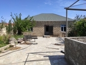 Satılır 5 otaqlı 90 m2 həyət evi Albalı