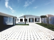 Satılır 4 otaqlı 180 m2 bağ evi Şüvəlan