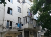 Satılır 2 otaqlı 48 m2 köhnə tikili 4 mkr