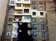 Satılır 2 otaqlı 70 m2 köhnə tikili 3 mkr