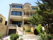 Satılır 7 otaqlı 750 m2 villa Neftçi bazası