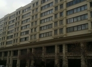 Satılır 4 otaqlı 100 m2 köhnə tikili Səməd Vurğun parkı