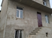 Satılır 6 otaqlı 210 m2 həyət evi Masazır