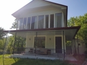 İcarəyə verilir 2 otaqlı 200 m2 həyət evi Şəki